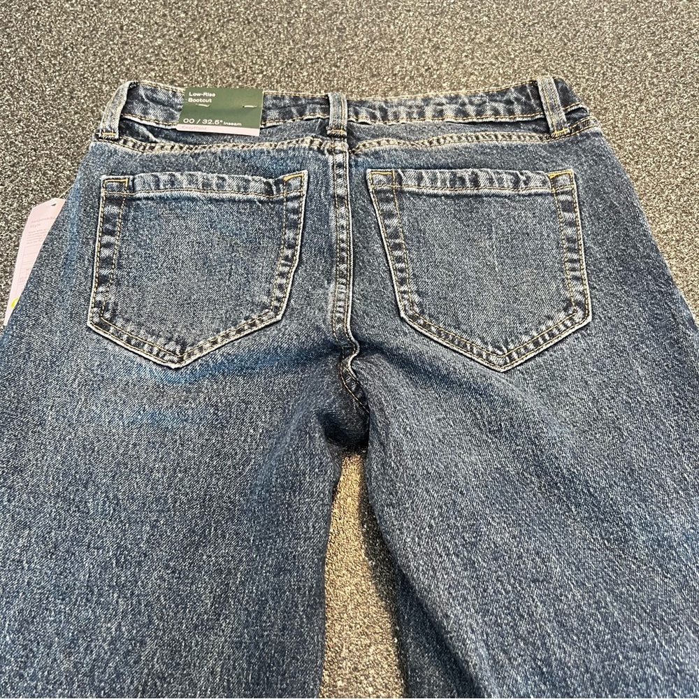 NWT Wild Fable Women's Low-Rise Bootcut Medium Wash Jean Size 00 - Picture 6 of 13